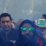 Guerra sucia a Uber: un jefe de los taxistas solicita 5.000 licencias VTC