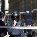 Cataluña adquiere 100 rifles de precisión pero solo tiene siete francotiradores