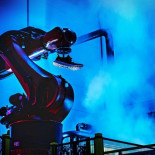 Adidas hace realidad la fabrica totalmente robótica para producir zapatillas [eng]