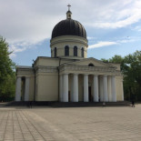 Moldavia: resignada, desconocida, enigmáticamente triste y desarraigada