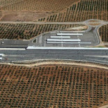 Antequera, una estación de AVE en un olivar