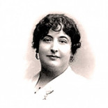 Carmen de Burgos, la escritora y activista que Franco borró de la historia