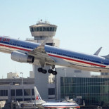 Pasajeros de un vuelo Miami-Buenos Aires se bajaron del avión al enterarse de que las pilotos eran mujeres