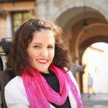 Una senadora de Podemos promete su escaño ante notario por la inaccesibilidad de la Cámara