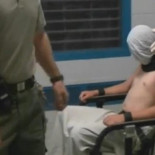 Parece Guantánamo, pero es un centro de menores de Australia