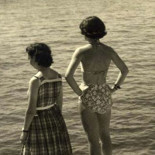Cuando el alcalde de Benidorm viajó a Madrid en su Vespa para convencer a Franco de que permitiese el bikini