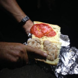 El personal de extinción de un incendio en Burgos recibió dos bocadillos para trabajar 18 horas seguidas
