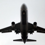 "Mayday, tenemos un tipo con dos martillos en la cabina": la macabra historia del vuelo 705