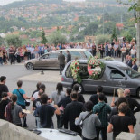 La jueza ve indicios de homicidio por imprudencia en el Guardia Civil que disparó al batería de Los Piratas