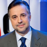 'Informe Semanal' se salta la jornada de reflexión atacando a PSOE y Podemos