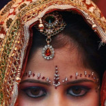 El maltrato y el estigma que sufren las "mujeres desechables" del sur de Asia