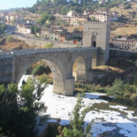 El Tajo hiede este sábado a su paso por Toledo