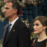 Boicot de universitarios 'excelentes' a los reyes en su día grande en Oviedo