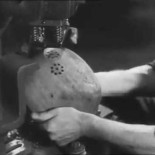 ¿Qué sucedió con los millones de cascos alemanes tras la II Guerra Mundial? [Ale]