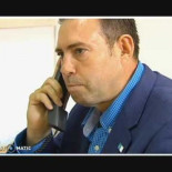 Ferraz cuelga al alcalde de Jun