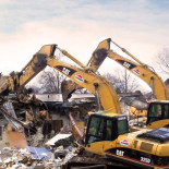 Comienzan las obras de demolición de la sede del PSOE