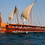 Olimpias, el único trirreme en activo en una marina moderna