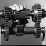 Un magnífica explicación de cómo funcionan las marchas de un coche [ENG]