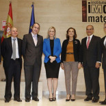 El rector de la Rey Juan Carlos contrató como profesora a la hermana de Cifuentes de manera ilegal