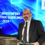 Indra lanza una OPA sobre Tecnocom para adquirirla por 300 millones de euros