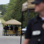 Cadena perpetua por dejar morir a su hijo en un coche bajo el sol en EEUU