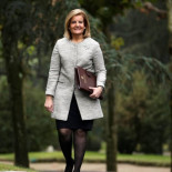 El difícil milagro de Báñez: salir a las seis de la tarde en una economía de servicios