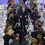 El lapsus de Rajoy en la cena de Navidad del PP: "Ya preparando las próximas elecciones"