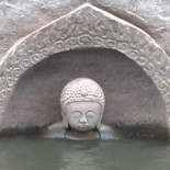 Un Buda de 600 años de antigüedad emerge del agua en China
