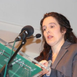 “Ya me han empujado dos veces y me han dado patadas los alumnos y ya estoy harta”