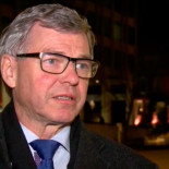 Un ex-primer ministro noruego denuncia haber sido retenido en EEUU por haber visitado Irán