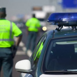 El Supremo suspende a un guardia que envió por Whatsapp fotos de una detenida borracha