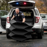 Si te disparan basta con desplegar este escudo para protegerte