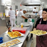 Empleo basura para disfrutar la Semana Santa