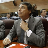 Los investigadores sospechan que un miembro del Gobierno dio un chivatazo a Ignacio González