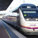 Caos en la web de Renfe: sus billetes de AVE a 25 euros multiplican el precio hasta por 7 al solicitarlos