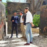 El Concejal de Cultura de Lorca expone al sol cuadros del siglo XVIII