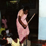 Orfanatos de la India; camino a la muerte lenta