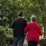 "Hasta que no le toca a tu madre no sabes cómo juegan con los ancianos en las residencias"