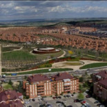 Madrid permite aulas con 14 alumnos a un centro católico y exige 25 a los públicos