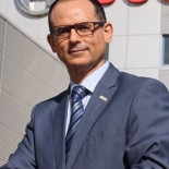 El presidente de Bosch: "En 10 años muchos trabajos de hoy no existirán, y yo fui taxista"