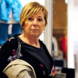 La clausura de Celia Villalobos: 8.500 euros brutos en junio (sueldo y extra) y 3.650 para gastos, libres de impuestos