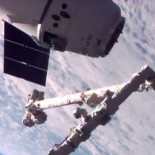 El primer carguero Dragon reutilizado llega a la Estación Espacial