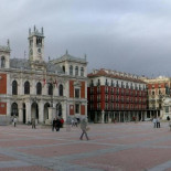 Valladolid cierra el acceso a los coches a su casco histórico por contaminación