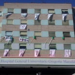 750 médicos del Gregorio Marañón estallan ante Cifuentes por las graves carencias del centro