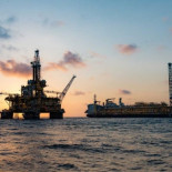 Irán abre sus yacimientos a Occidente con un acuerdo milmillonario con la petrolera francesa Total