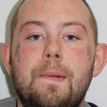 Arrojan ácido en Londres a dos personas musulmanas [EN]