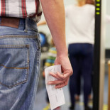 Diez guardias civiles del aeropuerto de Gran Canaria, culpables de exigir sobornos