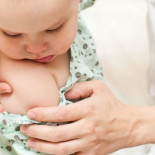 Australia quita ayudas a familias que no vacunan y se disparan las vacunaciones (ENG)