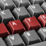 Discurso del odio y libertad de expresión