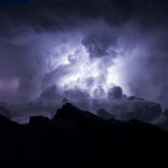 El insólito fenómeno aéreo registrado en México durante el sismo